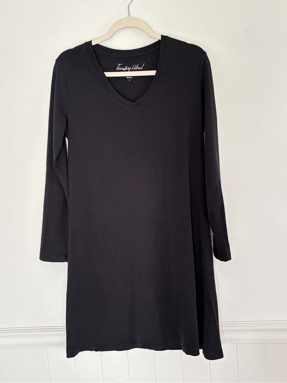 Territory Ahead Black Long Sleeves Vneck Dress Size Large Minimalist Cotton *B56